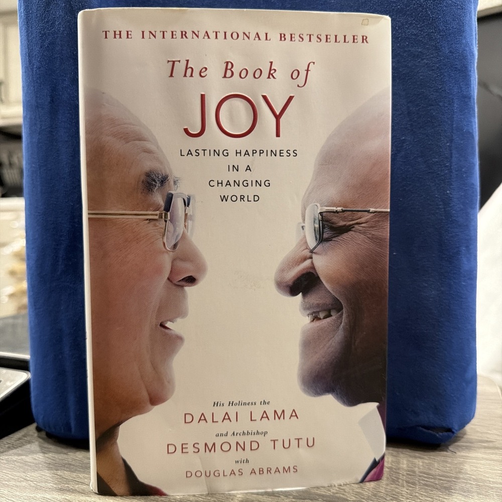 Book of Joy: Lasting Happiness in a Changing World by Dalai Lama 2016 Hard Cover